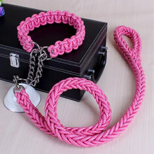 Load image into Gallery viewer, Premium 1.2M Double Strand Rope Leash Set for Large Dogs with Metal P Chain Buckle and National Color Collar Ideal for Big Dogs
