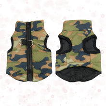 Load image into Gallery viewer, Warm Coat Jacket Windproof Vest Green Camouflage Color Style Front and Back View
